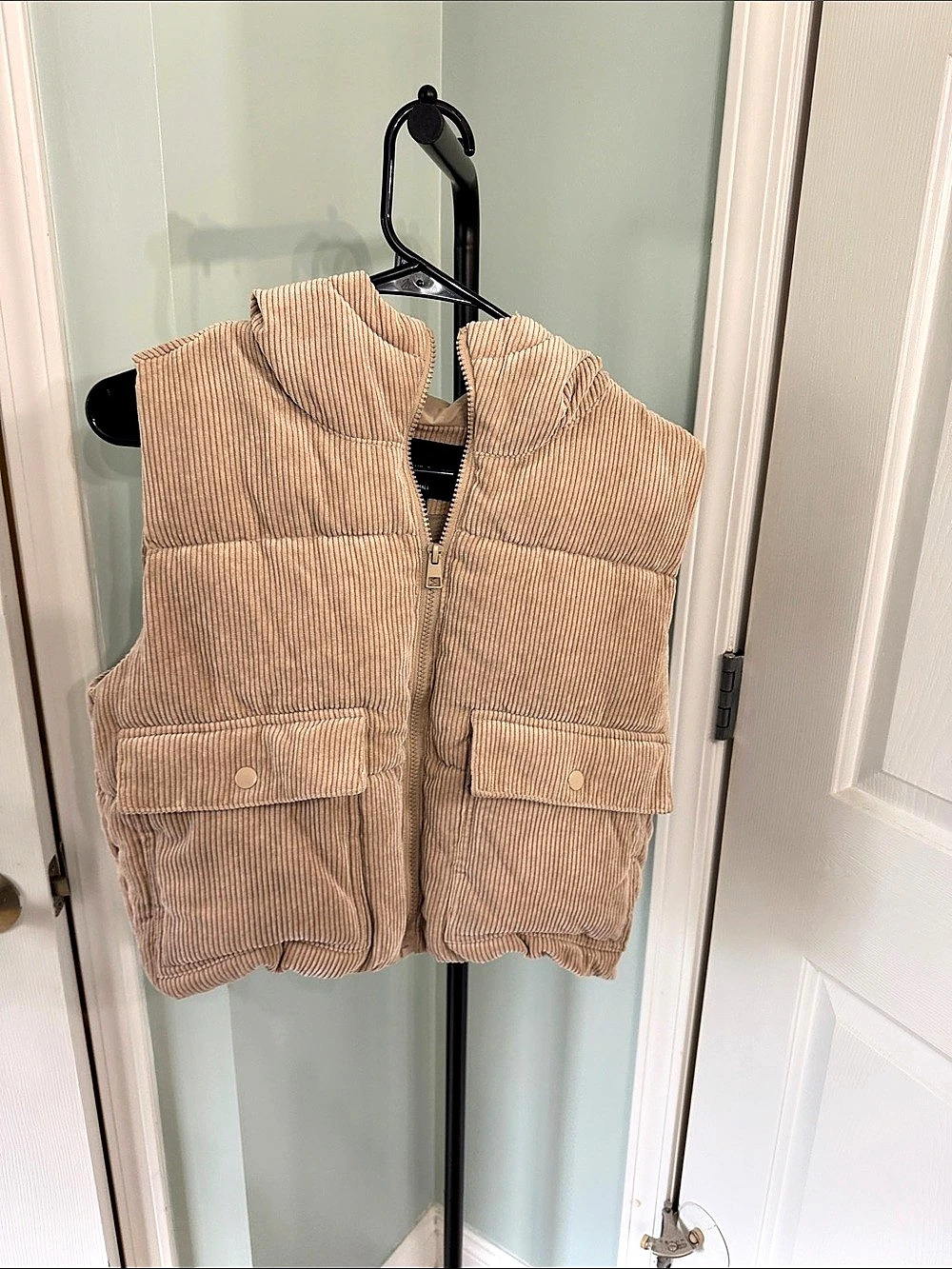 Love Tree Corduroy Hooded Puffer Vest in Brown Size Small